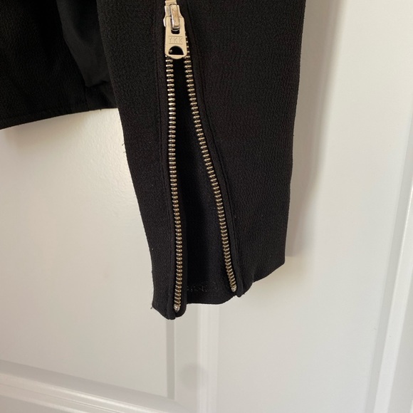 Wilfred Shirt Jacket | S 2 | Layered Zippers and Collar | Ribbed Elbow | Black - Picture 7 of 9